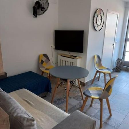 Loft En Patio De Casa Tipica De Pueblo Apartman Villafranca de Córdoba Kültér fotó